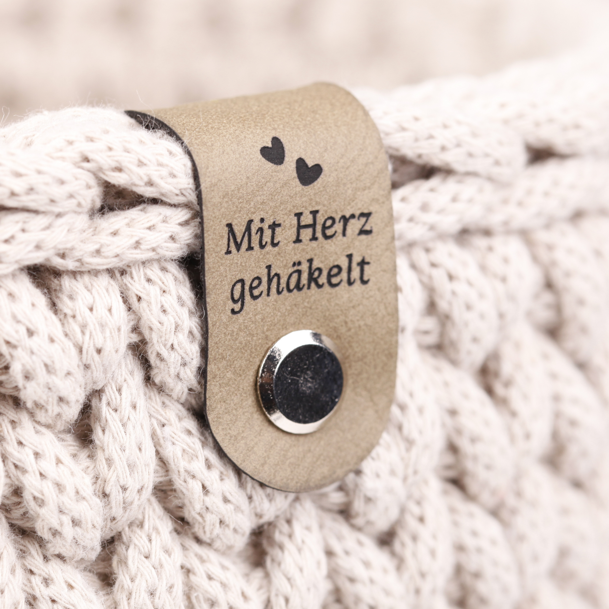 Lederlabel für Bobbiny Garn "mit Herz gehäkelt"