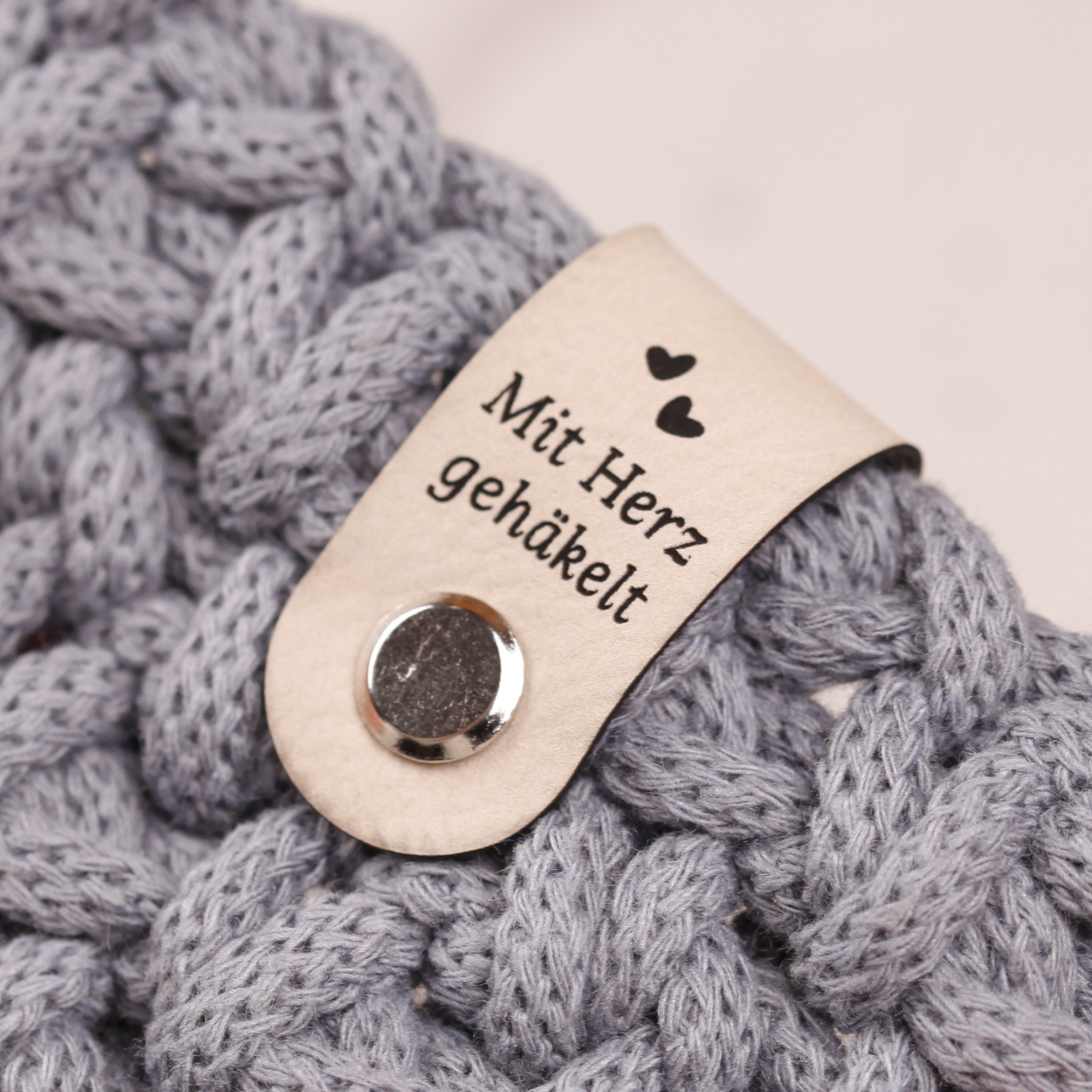 Lederlabel für Bobbiny Garn "mit Herz gehäkelt"
