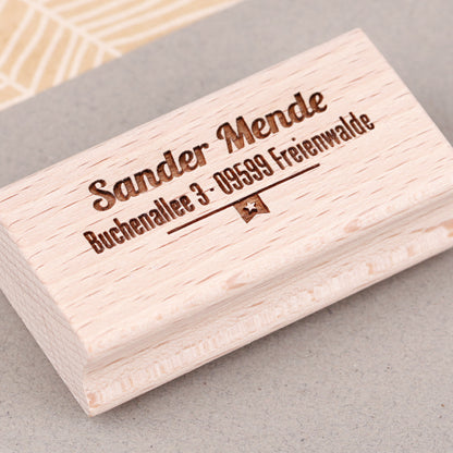 Kinderstempel mit Namen und Adresse