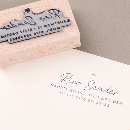 Moderner Stempel mit Adresse