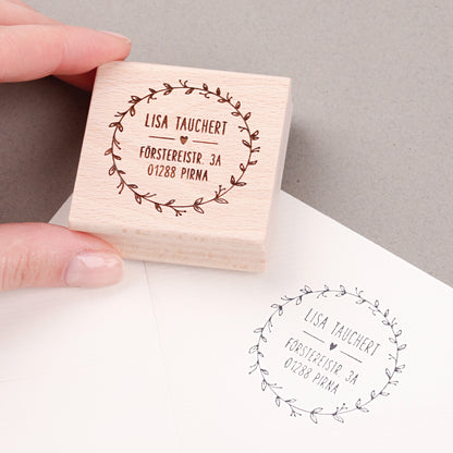 Personalisierter Stempel Blumenkranz