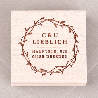 Personalisierter Stempel Blätterkranz