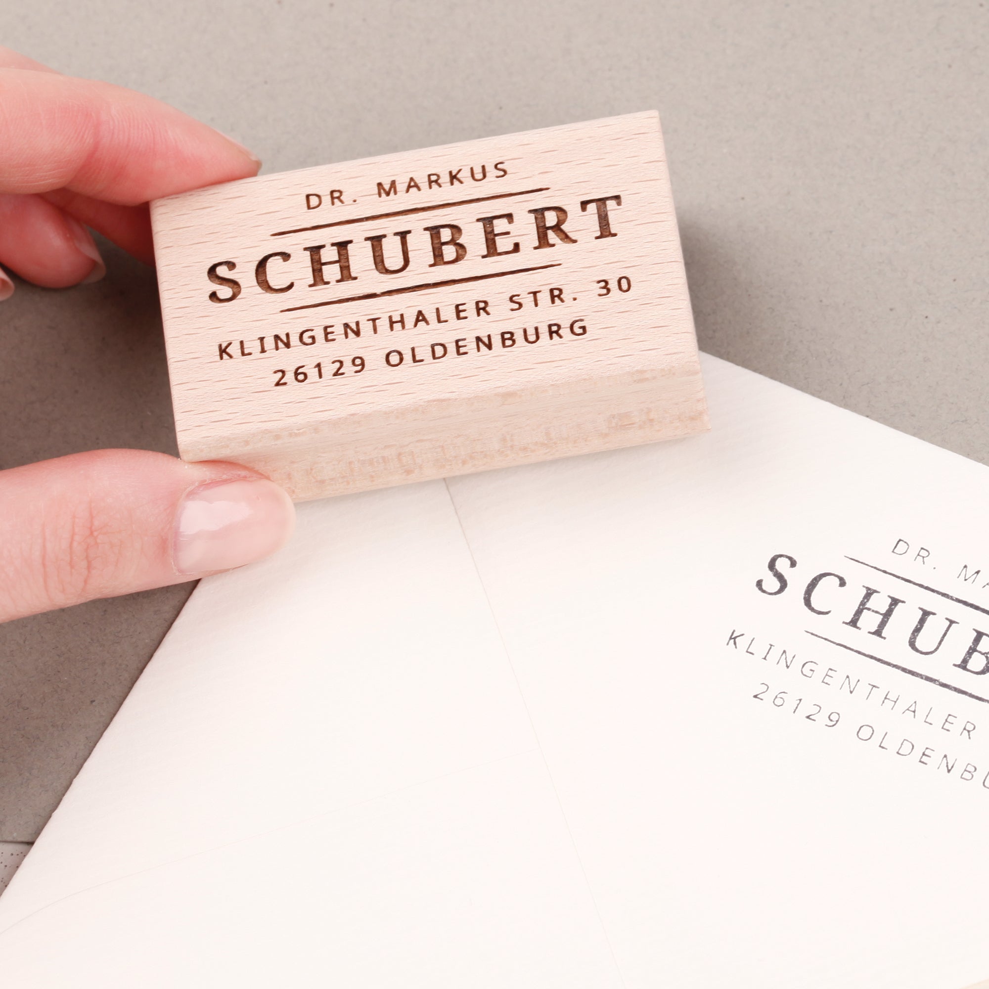 Stempel mit Adresse Druckschrift