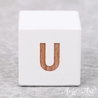 weißer Buchstabenwürfel - Buchstabe U