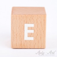 Holzwürfel Buchstaben weiße Farbe E positiv
