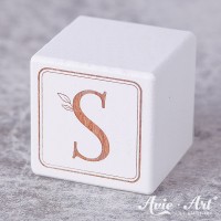 weißer Buchstabenwürfel - Buchstabe S